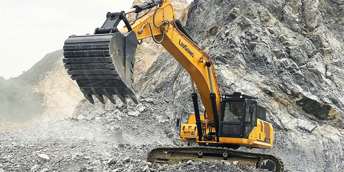 MÁY XÚC ĐÀO LIUGONG CLG952E